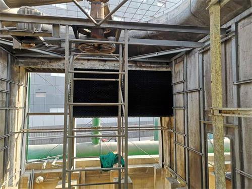 <a href=http://www.hnqingyuan.com/peijian/fan/ target=_blank class=infotextkey>冷卻塔風機</a>