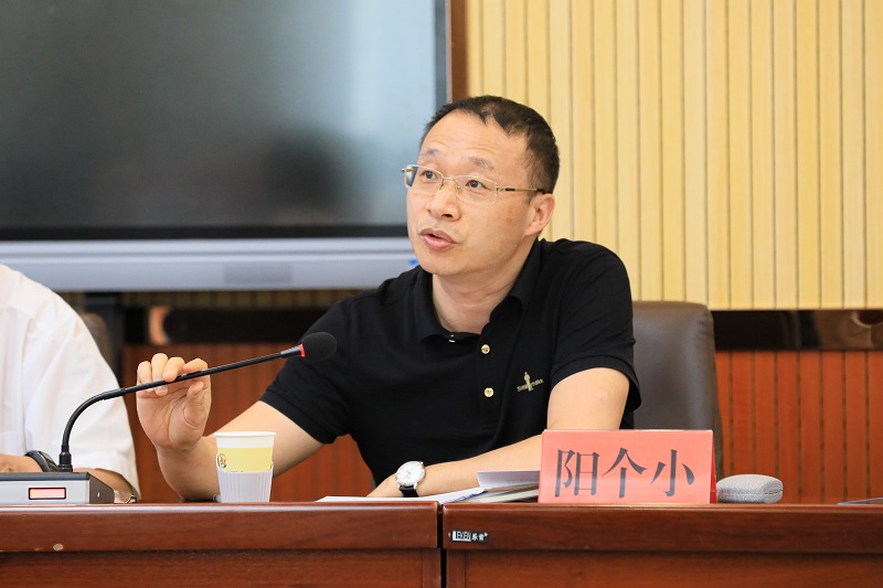 新發(fā)展集團(tuán)副總經(jīng)理陽個?。?）.jpg